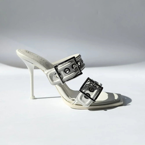 Alexander McQueen Punk Double-Buckle White Leather Sandals Size 39.5 MSRP $1,390 - Picture 2 of 9